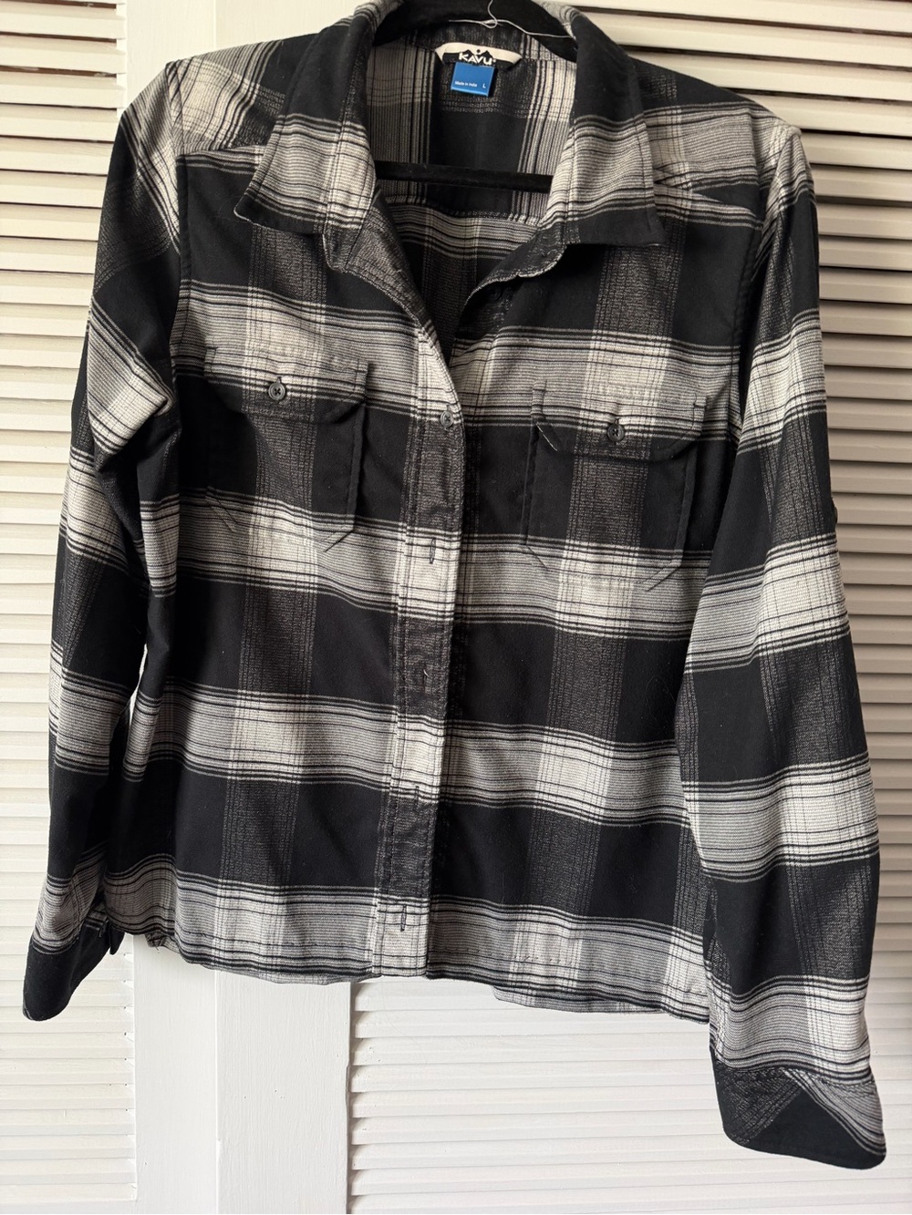 Kavu Black and White Plaid Button-Up Shirt Jacket